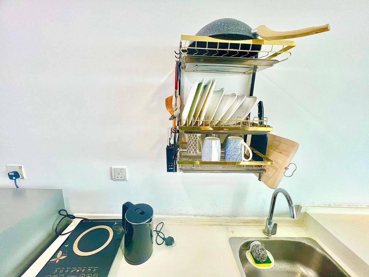 F 1-5 Pax 3Bed Cozy Home Studio Trefoil Setia Alam Wifi & Tv Shah Alam Exteriör bild